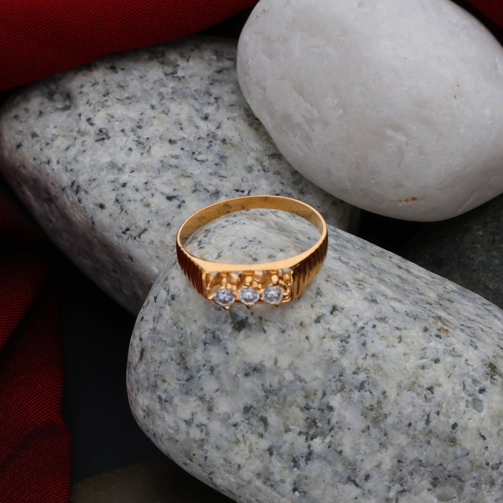 FANCY STONE RING